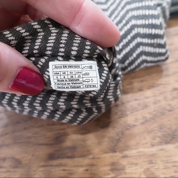 Sanuk sz 8 yoga sling sandal black white chevron - Picture 8 of 8